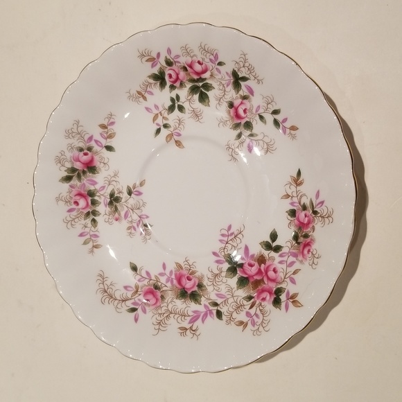 Vintage tea cup and SAUCE - Picture 4 of 12